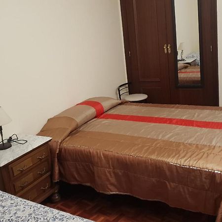 Apartamentos Salamanca Puerta Zamora, Centro, Wifi Con Salon Y 2 Dormitorios, Parking 外观 照片